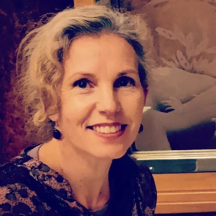 Face forward photo of Paula's client, Tuire Mankinen.